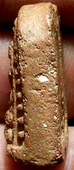 แม่นางกวัก ซุ้มโค้ง หลังยันต์ เนื้อดิน