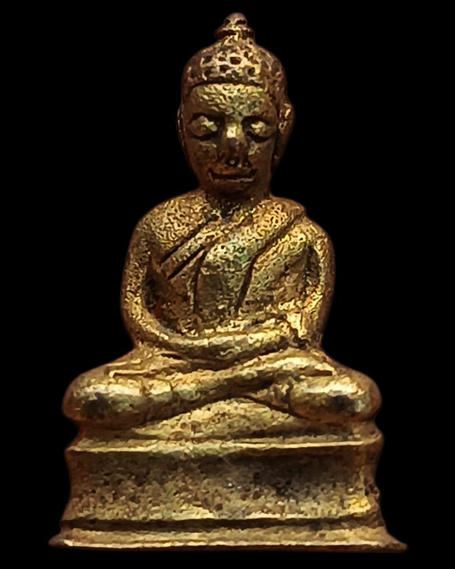 พระพิมพ์พระชัยวัฒน์ รุ่นสิงหเสนีย์ ท่านเจ้ามา วัดจักรวรรดิราชาวาส (วัดสามปลื้ม) ขนาดสูง 1.7 ซ.ม. พระ