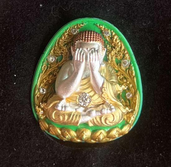 พระปิดตา พุทธศิลป์ รุ่นชนะจน หลวงปู่โต๊ะ วัดประดู่ฉิมพลี ออกวัดถ้ำสิงโตทอง ราชบุรี เนื้อนวะ ฝังเพชร 