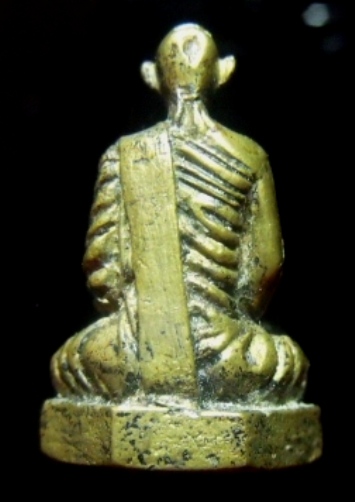 **เบา​ๆ​**รูปหล่อ หลวงพ่อเดิม วัดหนองโพ ใต้ฐานเลข ๑ เนื้อทองผสม เก่า**สวยๆ เชิญชม