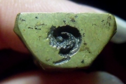 **เบา​ๆ​**รูปหล่อ หลวงพ่อเดิม วัดหนองโพ ใต้ฐานเลข ๑ เนื้อทองผสม เก่า**สวยๆ เชิญชม