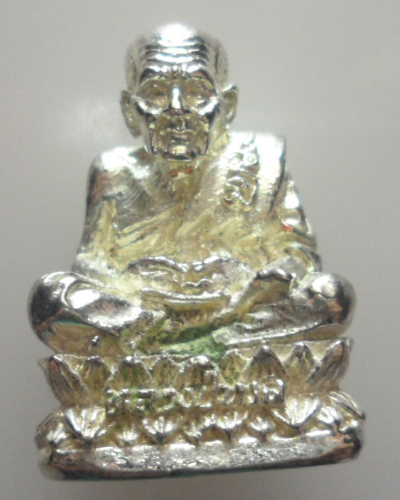 *** จ.สงขลา *** รูปหล่อหลวงปู่ทวด หลวงปู่ทอง วัดป่ากอสุวรรณาราม