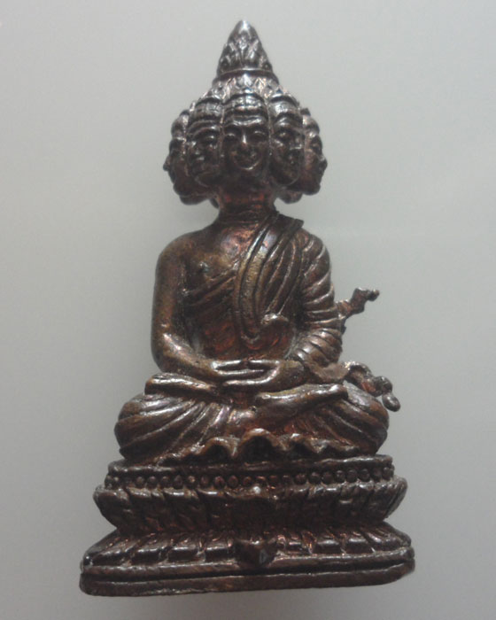 พระเศรษฐีนวโกฏิ หลวงปู่เปลื้อง วัดลาดยาว จ.นครสวรรค์  (ตอกโค๊ต)