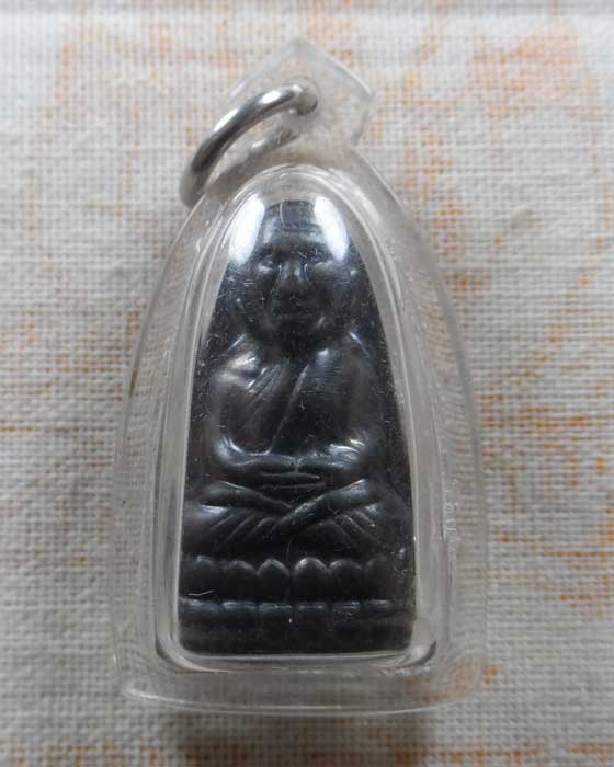 หลวงปู่ทวด รุ่นอรหังมั่งมี วัดอาวุธวิกสิตาราม กรุงเทพฯ ปี๒๕๕๔