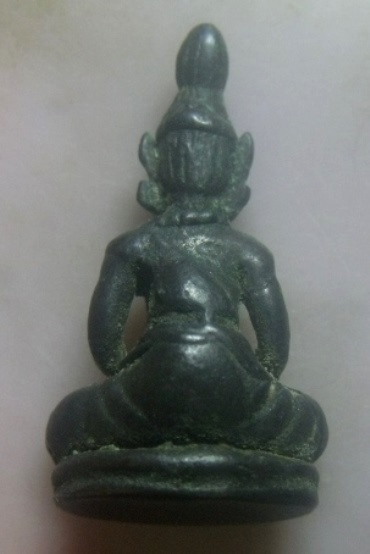 **เบา​ๆ​**รูปหล่อพระฤาษี เนื้อสำริด เก่าๆ เนื้อจัด ไม่ทราบที่**สวยๆ เชิญชมครับ 