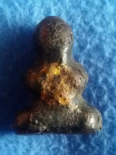 พระปิดตาอาจารย์ผัน พิมพ์ใหญ่ วัดอินทาราม จ. นนทบุรี รุ่นแรก พ.ศ. 2517