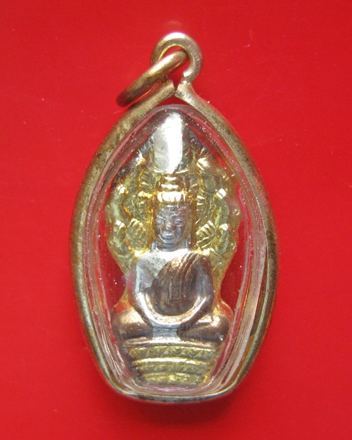 พระปรกพิมพ์ใหญ่ รุ่นปกป้องเนื้อสามกษัตริย์ หลวงพ่อแล วัดพระทรง จ.เพชรบุรี ปี๒๕๕๐