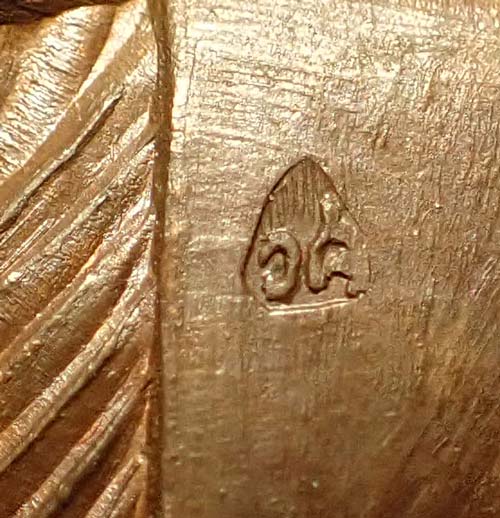 เหรียญหลวงปู่ชา วัดหนองป่าพง รุ่นสอง ปี ๒๒ สภาพแชมป์ประเทศไทย+บัตรรับรองพระแท้*278