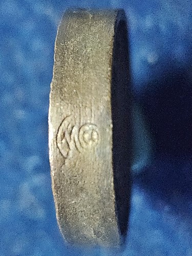 วัดบางพระ นครปฐม เหรียญหล่อหลวงพ่อเปิ่นนั่งเสือ-หมู  รุ่นบูรณะศาลาการเปรียญ ปี2535 ตอกโค๊ต 