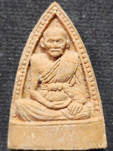 วัดกลางบางแก้ว จ.นครปฐม พระผงรูปเหมือนหลวงปู่บุญ งานปิดทองฝังลูกนิมิต 2552 หลวงปู่เจือ เสก