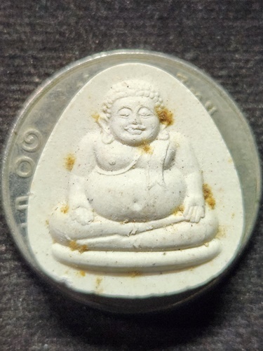  พระสังกัจจายน์เนื้อผงหลังยันต์เฑาะว์