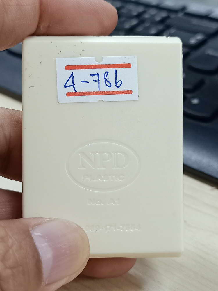 4-786 เหรียญบูชาครู หลวงปู่อิ่ม วัดทุ่งนาใหม่ จ.นครศรีธรรมราช 2564 กล่องเดิม***เหรียญเดียวสองพ่อท่าน