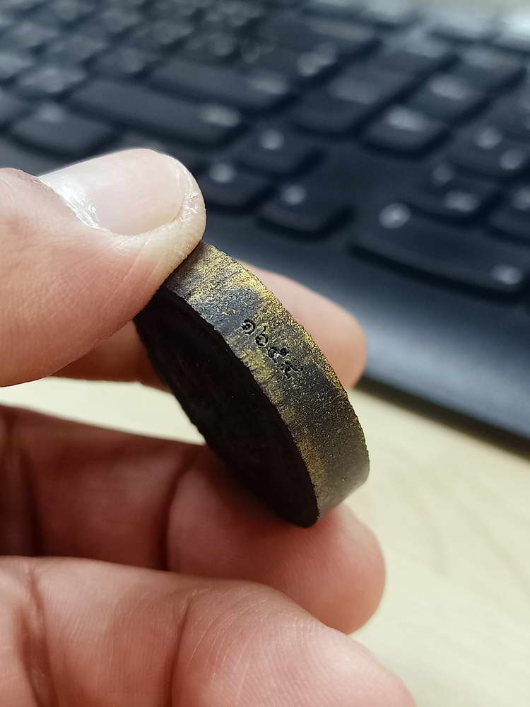 5-37 พระผงหน้าใหญ่ พญาไก่พันล้าน หลวงพ่อพัฒน์ วัดห้วยด้วน นครสวรรค์ 2564 กล่องเดิม