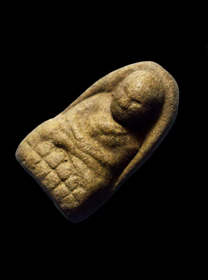 พระหลวงปู่ทวด หลวงพ่อทอง วัดสำเภาเชย จ.ปัตตานี พิมพ์พระรอด รุ่น พิทักษ์แผ่นดิน ปี 51 ฝังตะกรุดเงิน