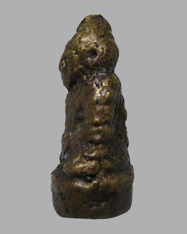 พระชัยวัฒน์ พิมพ์ล้มลุก ท่านเจ้ามา วัดสามปลื้ม ( ออกวัดตึก " วัดชัยชนะสงคราม " ) กทม. ก้นอุด