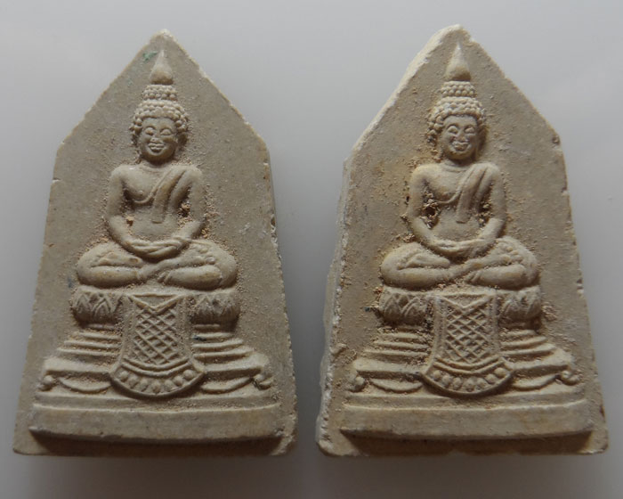 สมเด็จวัดสามปลื้ม (วัดจักรวรรดิราชาวาส) รุ่น ๓ ปฏิสังขรณ์วัด ปี ๒๕๓๔ (๒องค์) (2)