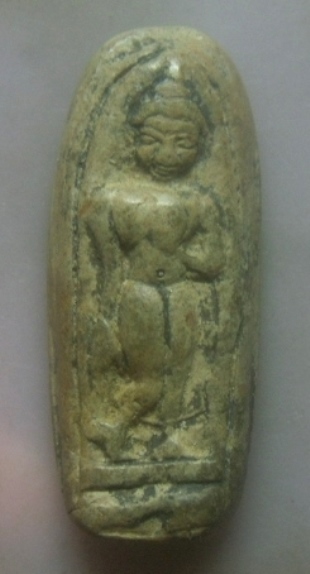 **เบา​ๆ​**พระพุทธปางลีลา เนื้อดิน มีคราบกรุ เก่าๆ สวยๆ ไม่ทราบที่**เนื้อจัด ชิญชมครับ 