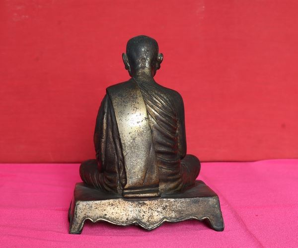 พระบูชาหลวงพ่อฉุย วัดแสนสุข ปี 2528