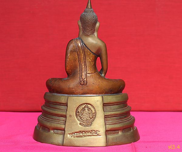 พระบูชาหลวงพ่อโสธร สามกษัตริย์