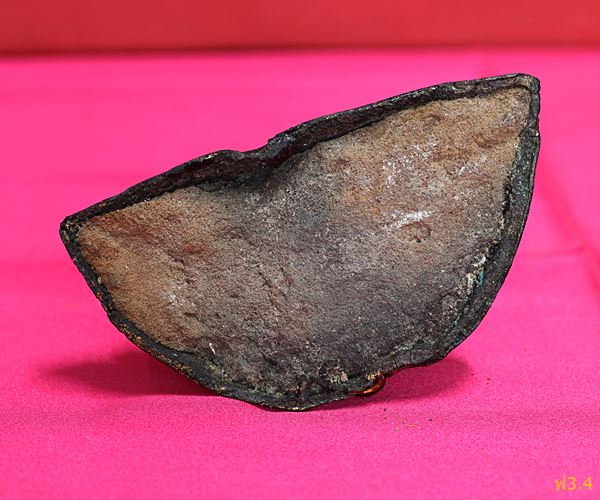 พระบูชายุครัตนะโกสินทร์ ฐานผ้าทิพย์ปีระกา หน้าตัก 2.5 นิ้ว