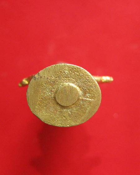 ท้าวเวสสุวรรณ รุ่นเสริมบารมี ปลุกเสกศาลเจ้าแม่สุชาดา จ.ลำปาง เนื้อทองสวิสผสม ปี 60 แบ่งๆกันไปบูชา 