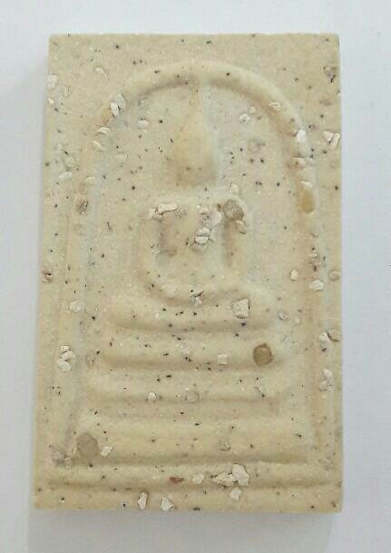 สมเด็จวัดระฆัง รุ่น 141 ปี มหามงคล พิมพ์พระประธานโรยผงเก่าแน่นๆ นอนกล่อง เคาะเดียว(2) 