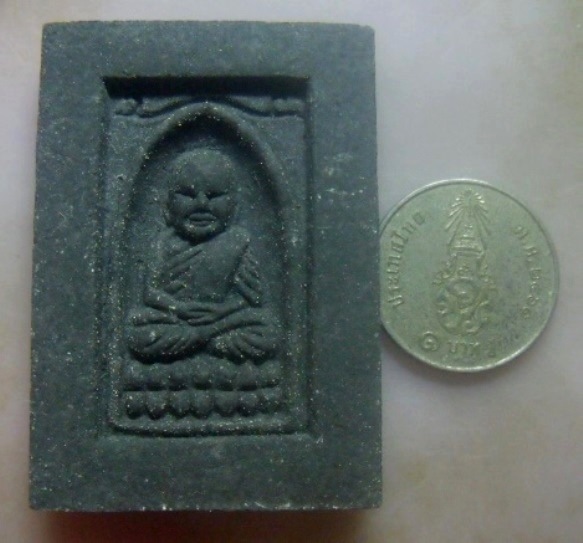 **เบา​ๆ**หลวงปู่ทวดพิมพ์กลักไม้ขีด หลังพ่อท่านพรหม วัดพลานุภาพ รุ่นสร้างวิหารวัดพลานุภาพ ปี๒๕๕๔**สวย