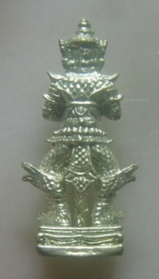 **เบา​ๆ​**รูปหล่อท้าวเวสสุวรรณ เนื้อกะไหล่เงิน สวยๆ ไม่ทราบที่**เทพแห่งขุมทรัพย์ ร่ำรวย มั่งคั่ง 