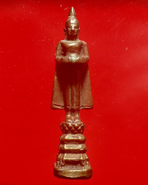 รูปหล่อหลวงพ่อวัดบ้านแหลม