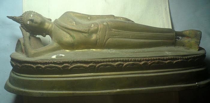 พระบูชา ปางไสยาสน์ ยาวประมาณ12นิ้ว ไม่ทราบที่ ไม่รู้ที่