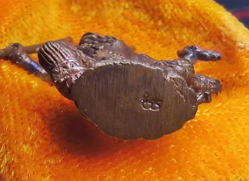 หนุมานเชิญธง หลวงพ่อพูล วัดไผ่ล้อม ปี 2547