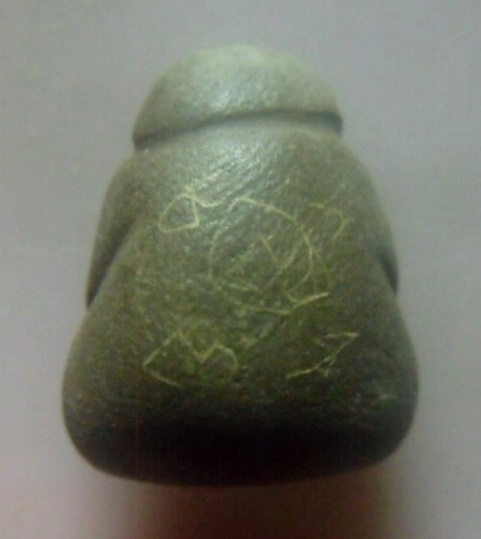 **เบา​ๆ​**พระปิดตามหาลาภ เนื้อผงผสมว่าน มีจารยันต์ เก่าๆ ไม่ทราบที่**เนื้อจัด สวยๆ เชิญชมครับ