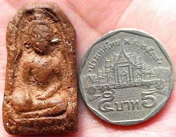 *พิมพ์ซุ้มกอ เนื้อดิน หลวงพ่อโหน่ง วัดคลองมะดัน สุพรรณบุรี*