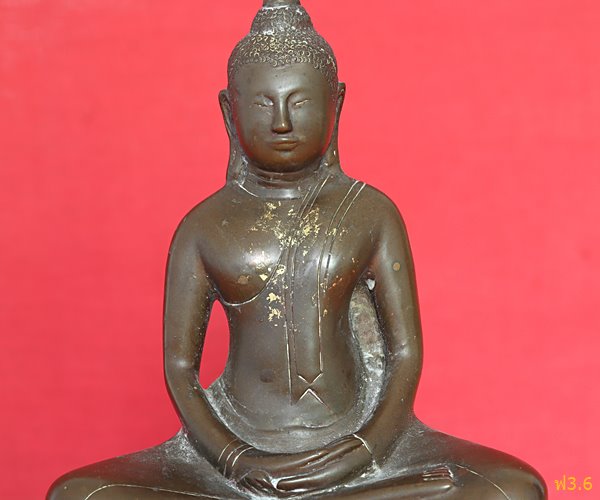 พระบูชาหลวงพ่อโสธร หล่อหนา หน้านิยม