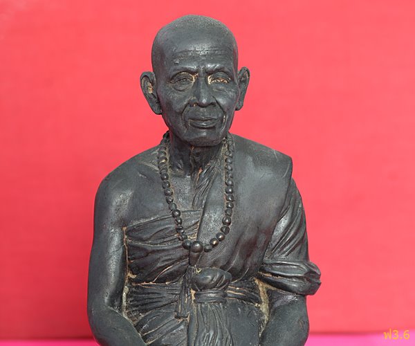 พระบูชาครูบาศรีวิชัย