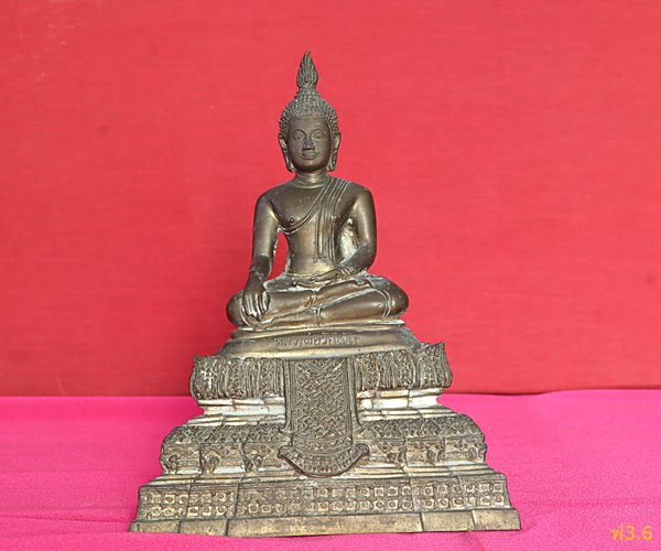 พระบูชาหลวงพ่อวัดไร่ขิง 