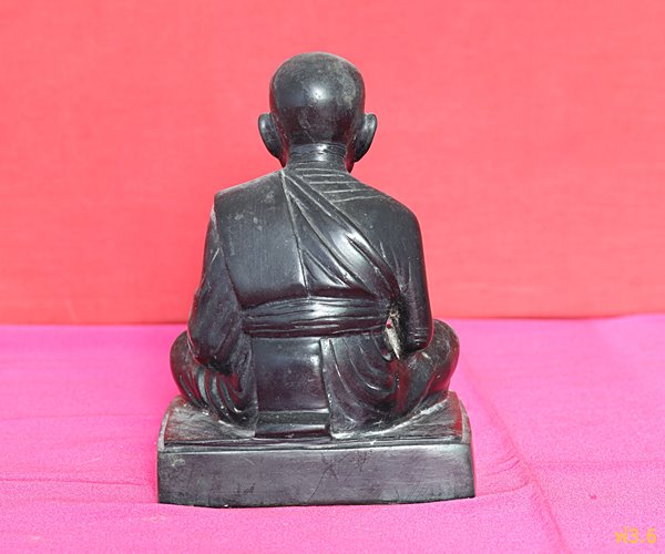 พระบูชาหลวงปู่ทวด วัดช้างให้ ปี 2539 ตอกโคีตที่เหรียญ