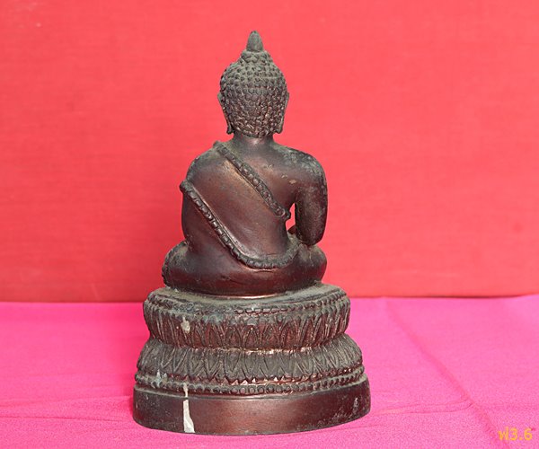 พระบูชาปางมารวิชัย พระบ้าน