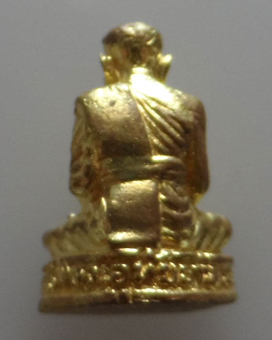 รูปหล่อ หลวงพ่อพุฒ วัดมณีสถิตกปิฏฐาราม จ.อุทัยธานี 