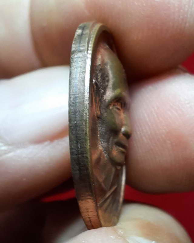 เหรียญรุ่นแซยิด๗๙ หลวงพ่อหวั่น วัดคลองคูณ จ.พิจิตร เนื้อทองแดง 2 โค๊ต 800