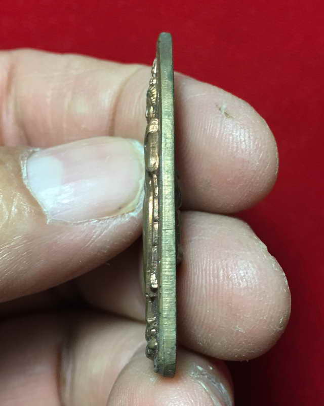 พระลีลา วัดนางพญา จังหวัดพิษณุโลก ปี 2514 เนื้อทองแดงผิวรุ้ง  900