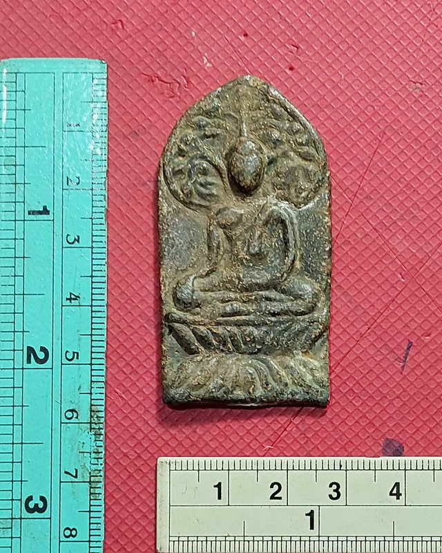 พระปรกโพธิ์เชียงแสนกรุบ้านแซว จ.เชียงราย 