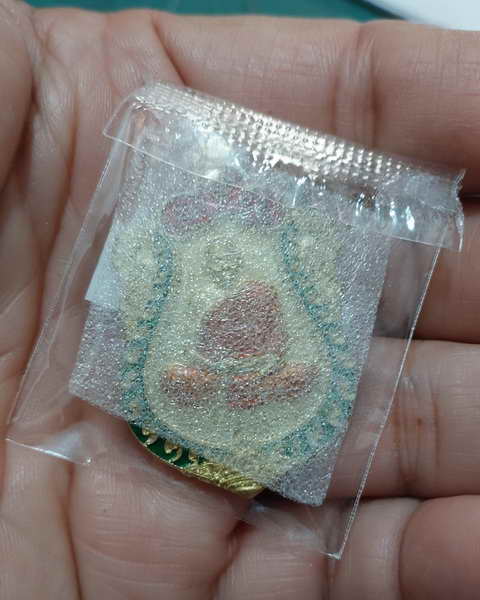 เหรียญเสมา๗รอบลพ.ยูร วัดเขาพนมเศษเนื้อทองทิพย์ลงยา