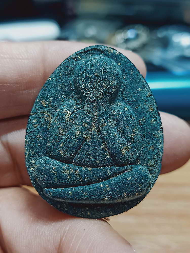 4-327 พระปิดตาปลดหนี้ จัมโบ้ 1 หลวงปู่รอด อาภัสสโร วัดโคกกรม จ.สุรินทร์ 2565 เลข 54 กล่องเดิม