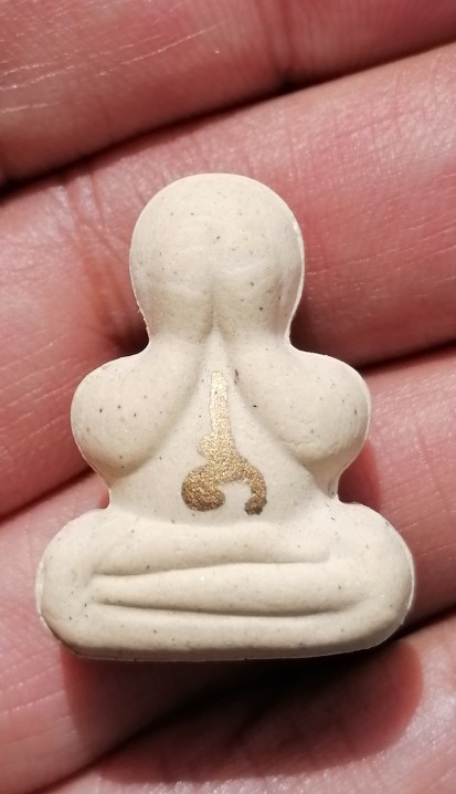 พระปิดตาเหนือดวง​ หลวงปู่เอี่ยม​ ปฐมนาม วัดสะพานสูง​ กรุงเทพ ปี 2567 พร้อมกล่องเดิม เคาะเดียว(2)