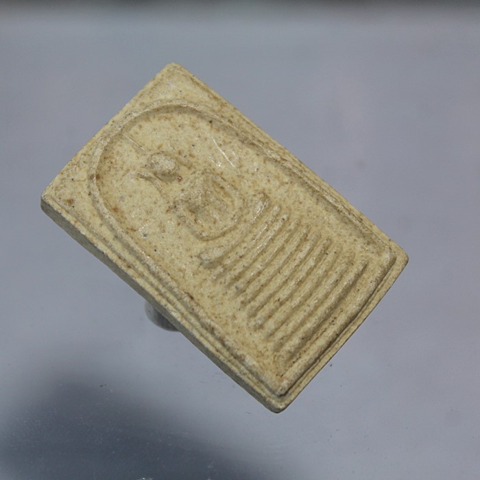 Q817พระสมเด็จ 9 ชั้น หลังยันต์ หลวงปู่คง วัดบ้านถนน ต.หัวถนน อ. นางรอง จ. บุรีรัมย์ เนื้อผงพุทธคุณ พ