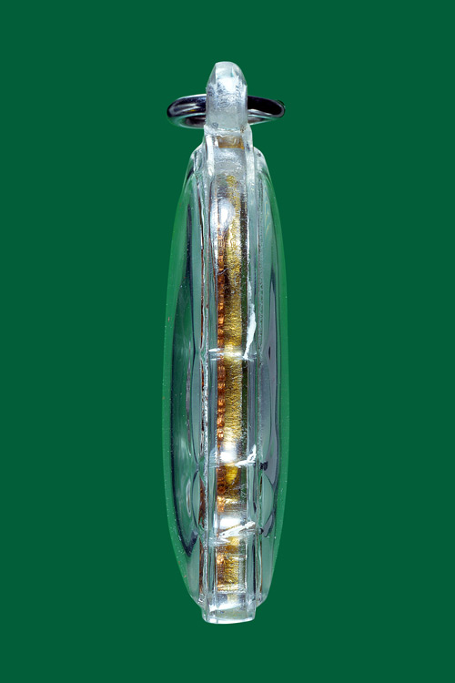 เหรียญนั่งพานชนะมาร หน้ากากเงิน หลวงพ่อจรัญ วัดอัมพวัน ปี 2554 จ.สิงห์บุรี สวยๆ ครับ