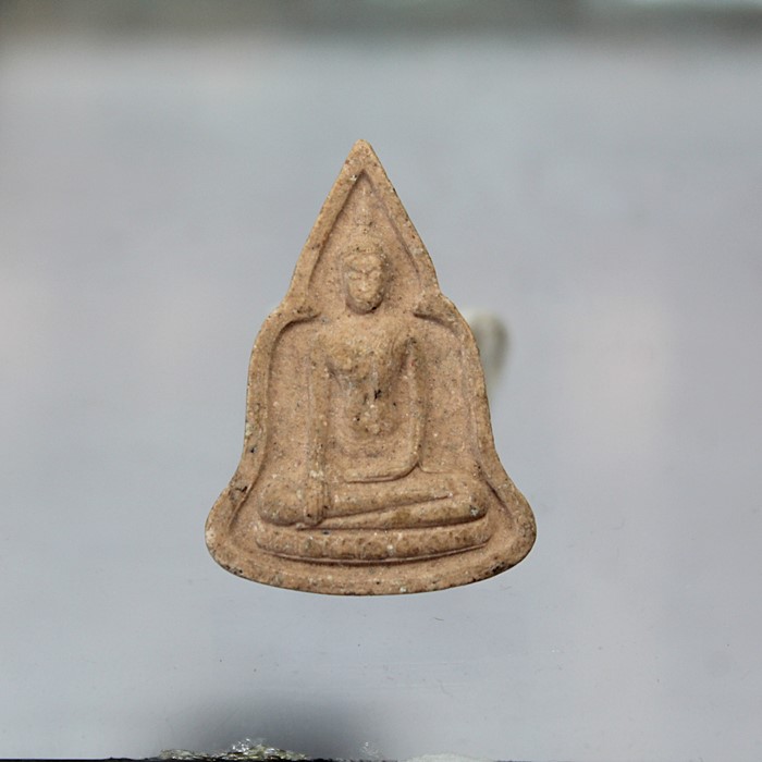 Q825หลวงพ่อโบสถ์น้อย วัดอัมรินทราราม เนื้อผง รุ่นบูรณะองค์หลวงพ่อโบสถ์น้อย 72