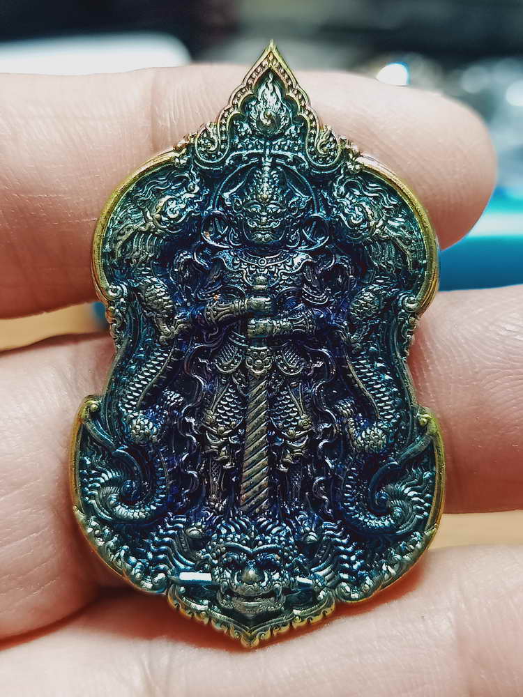 4-338 เหรียญท้าวเวสสุวรรณ มังกรสวรรค์ ศาลเจ้าเทพนาจา หาดใหญ่ สงขลา 2565 ชน.รุ้ง เลข 1706 กล่องเดิม