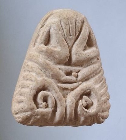 พระปิดตา เนื้อผงเก่าๆ ไม่ทราบที่